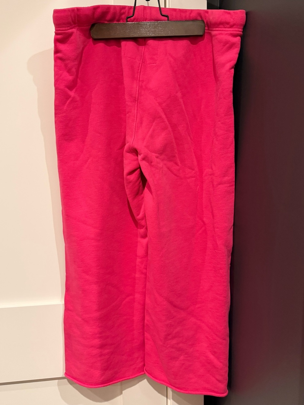 Frank & Eileen Bright Hot Pink Wide-Leg Sweatpants, size medium. - Picture 2 of 2
